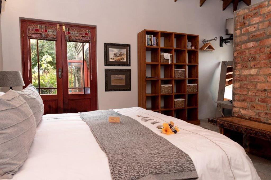 Villachad Guesthouse Kleinmond Exterior photo