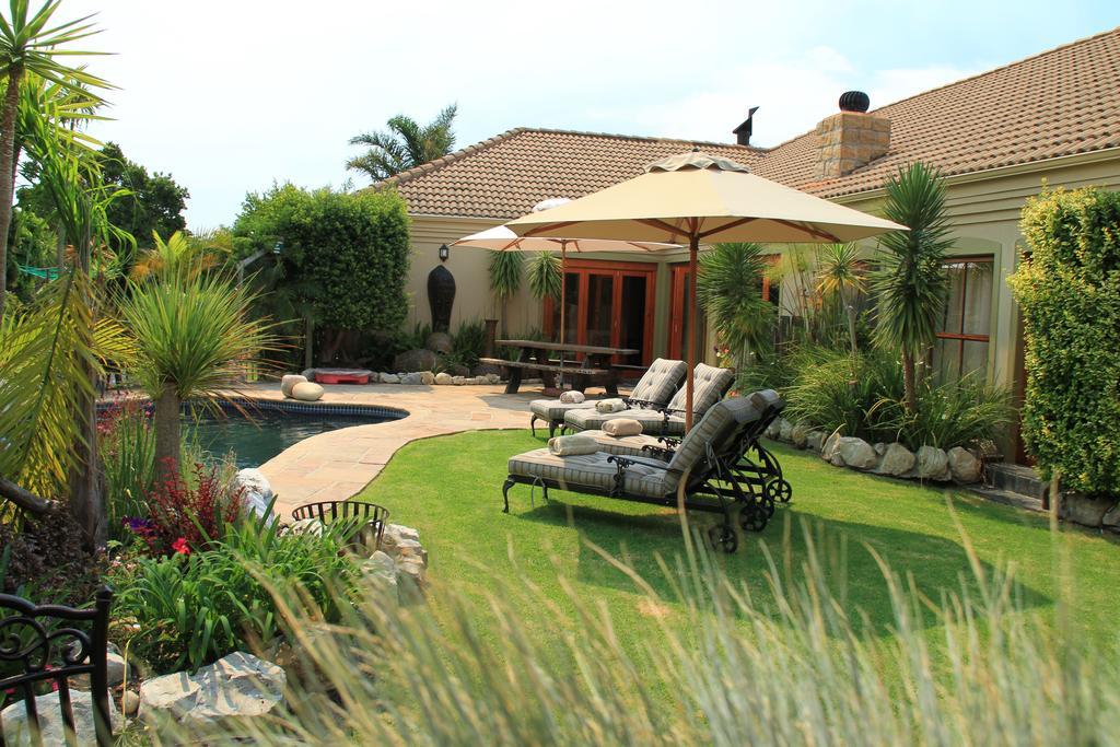 Villachad Guesthouse Kleinmond Exterior photo