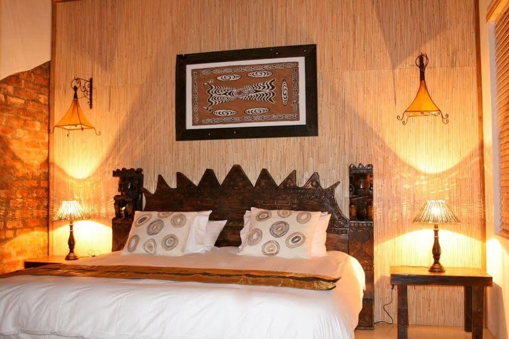 Villachad Guesthouse Kleinmond Exterior photo